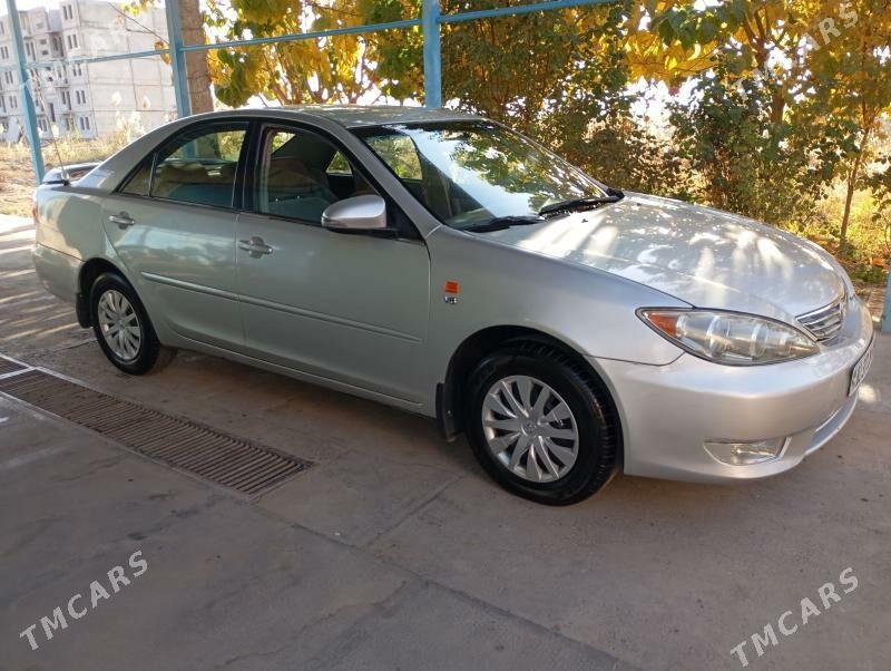Toyota Camry 2005 - 142 000 TMT - Байрамали - img 4