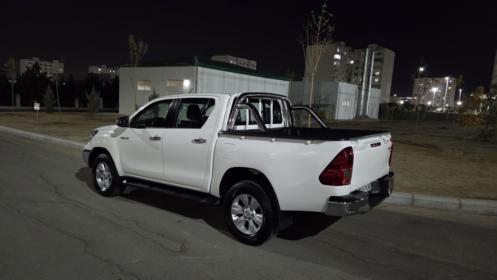 Toyota Hilux 2020 - 495 000 TMT - Ашхабад - img 10