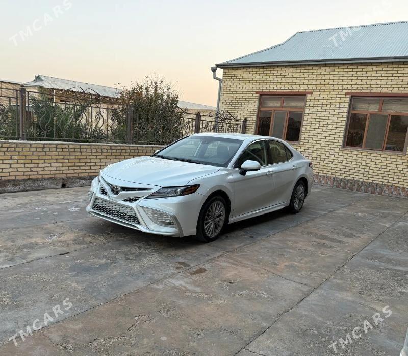 Toyota Camry 2020 - 320 000 TMT - Байрамали - img 2
