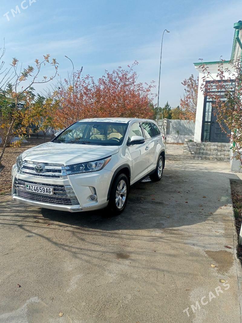 Toyota Highlander 2019 - 445 000 TMT - Тязе заман - img 1