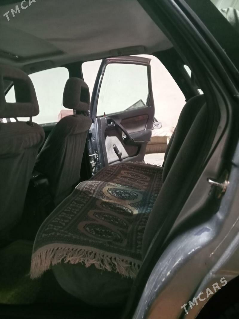 Opel Vectra 1995 - 35 000 TMT - Туркменабат - img 4