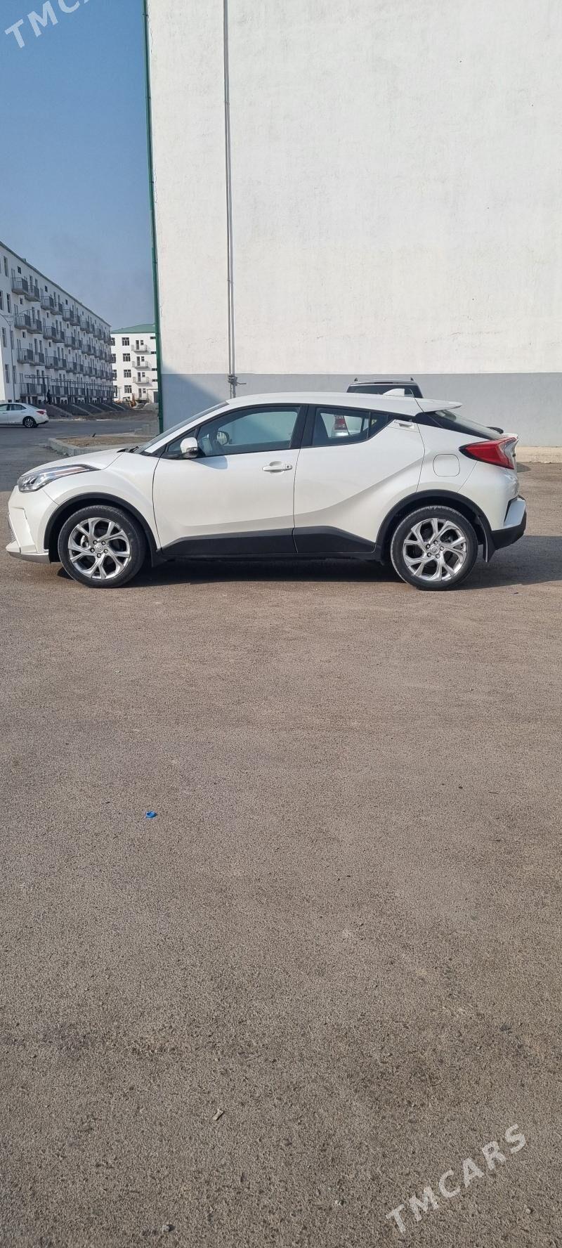 Toyota C-HR 2021 - 320 000 TMT - Ак-Бугдайский этрап - img 4