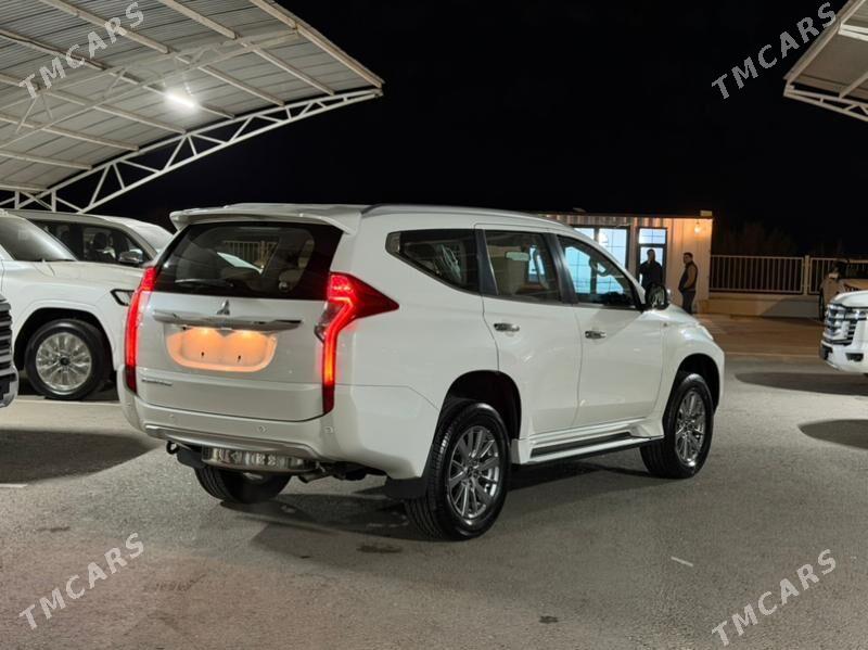 Mitsubishi Montero Sport 2019 - 375 000 TMT - Ашхабад - img 5