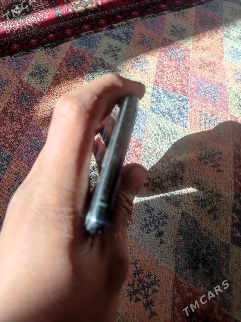 iPhone 11 pro - Mary - img 6