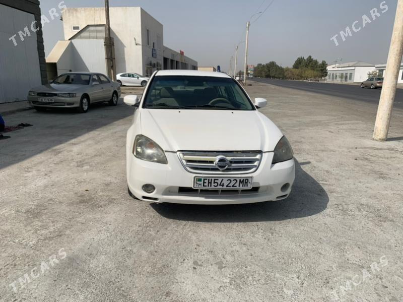 Nissan Altima 2004 - 100 000 TMT - Мары - img 3