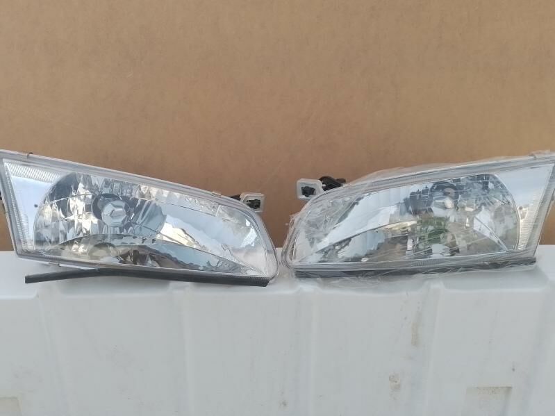 toyota camry lisiçga öňi-yzy fara 1 100 TMT - Ашхабад - img 1