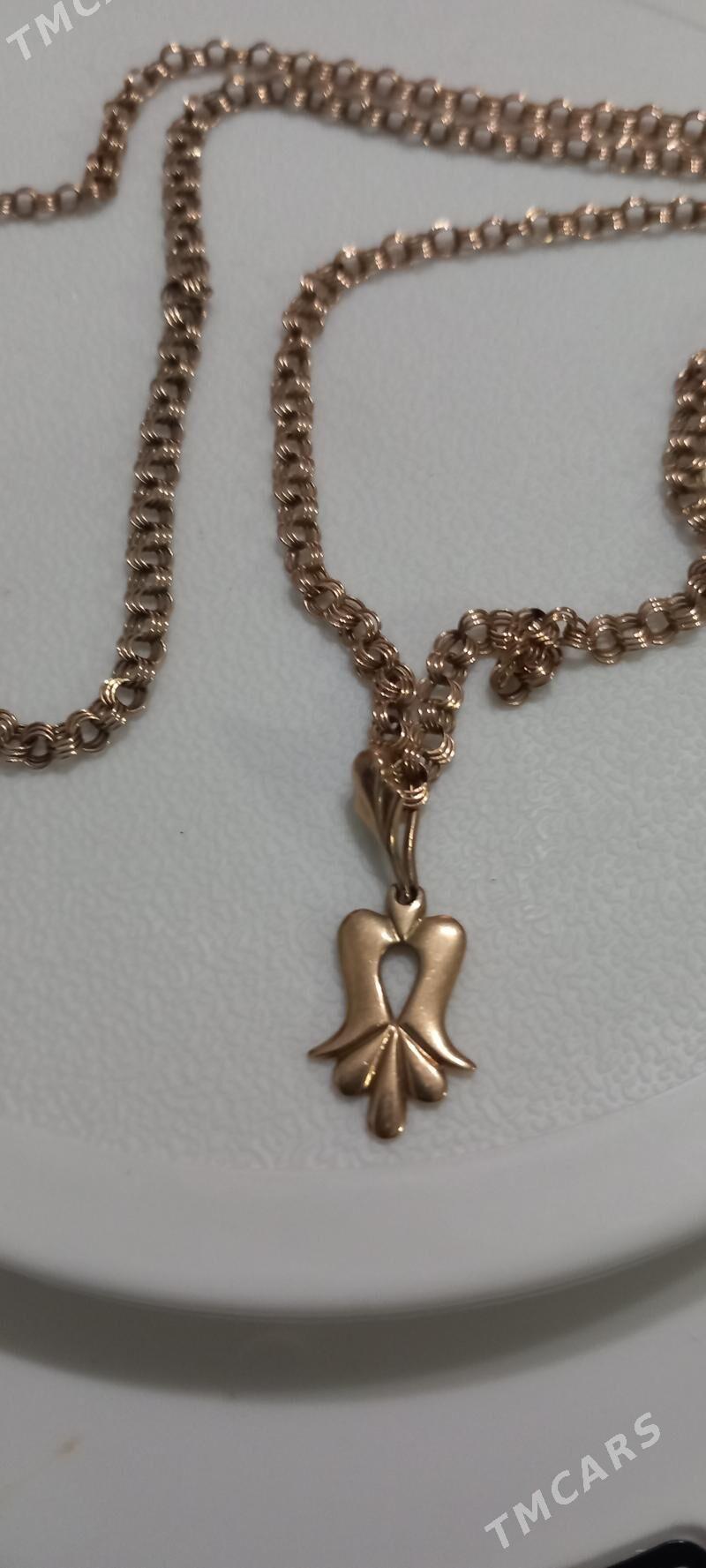 гадымы гызыл версачи зынжыр - Мары - img 1