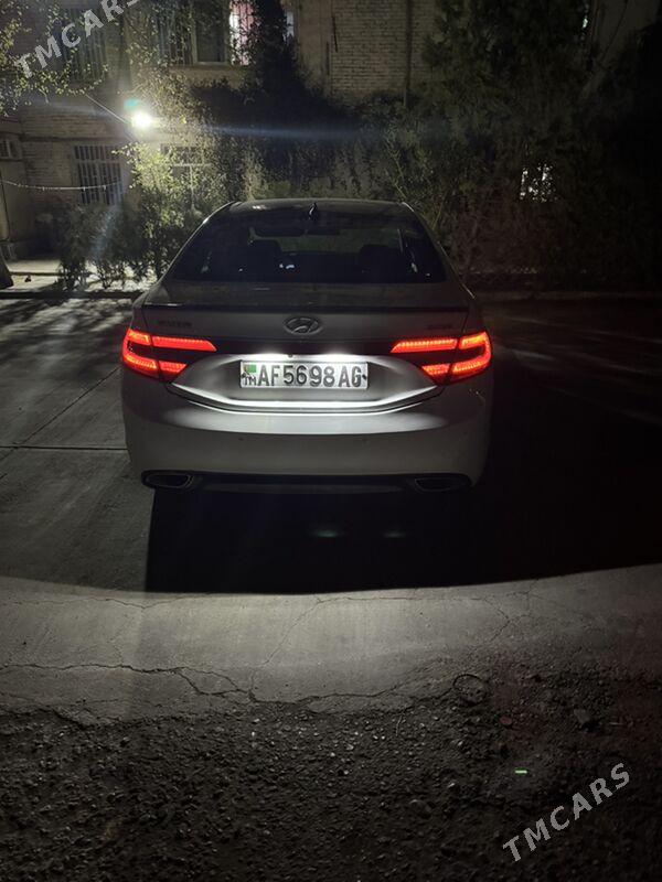 Hyundai Azera 2011 - 200 000 TMT - 6 мкр - img 1