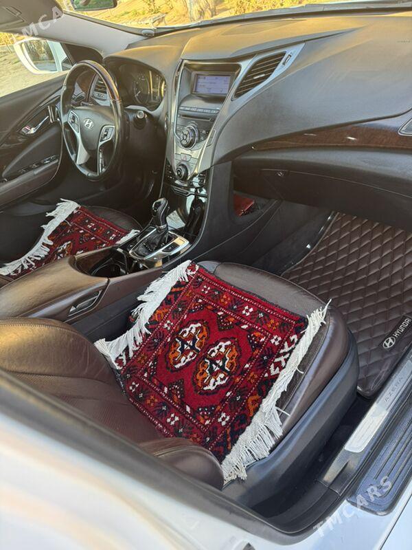 Hyundai Azera 2011 - 200 000 TMT - 6 мкр - img 7