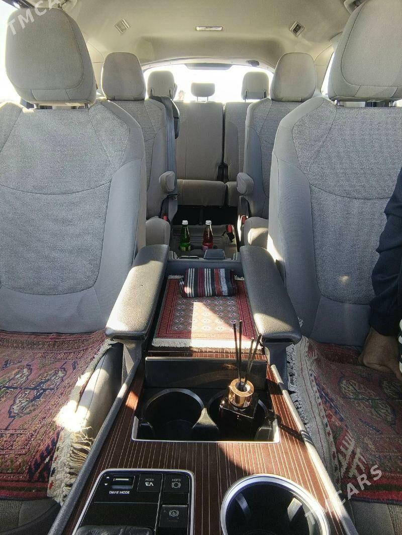 Toyota Sienna 2021 - 475 000 TMT - Aşgabat - img 6