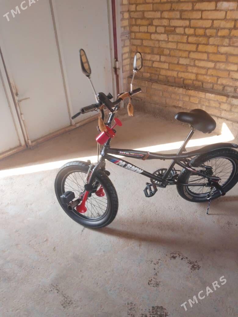 BMW velik - Çärjew - img 14