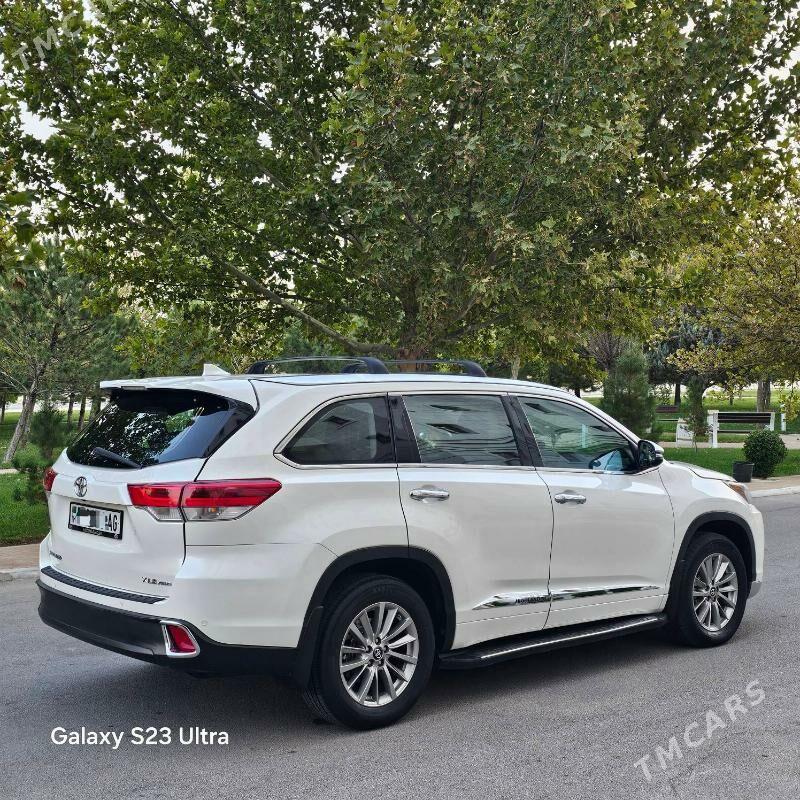 Toyota Highlander 2018 - 450 000 TMT - Ашхабад - img 4