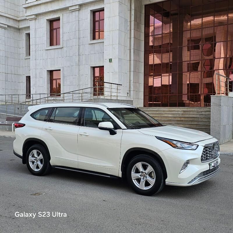 Toyota Highlander 2021 - 465 000 TMT - Нефтегаз (ул. Андалиб-Юбилейная) - img 2