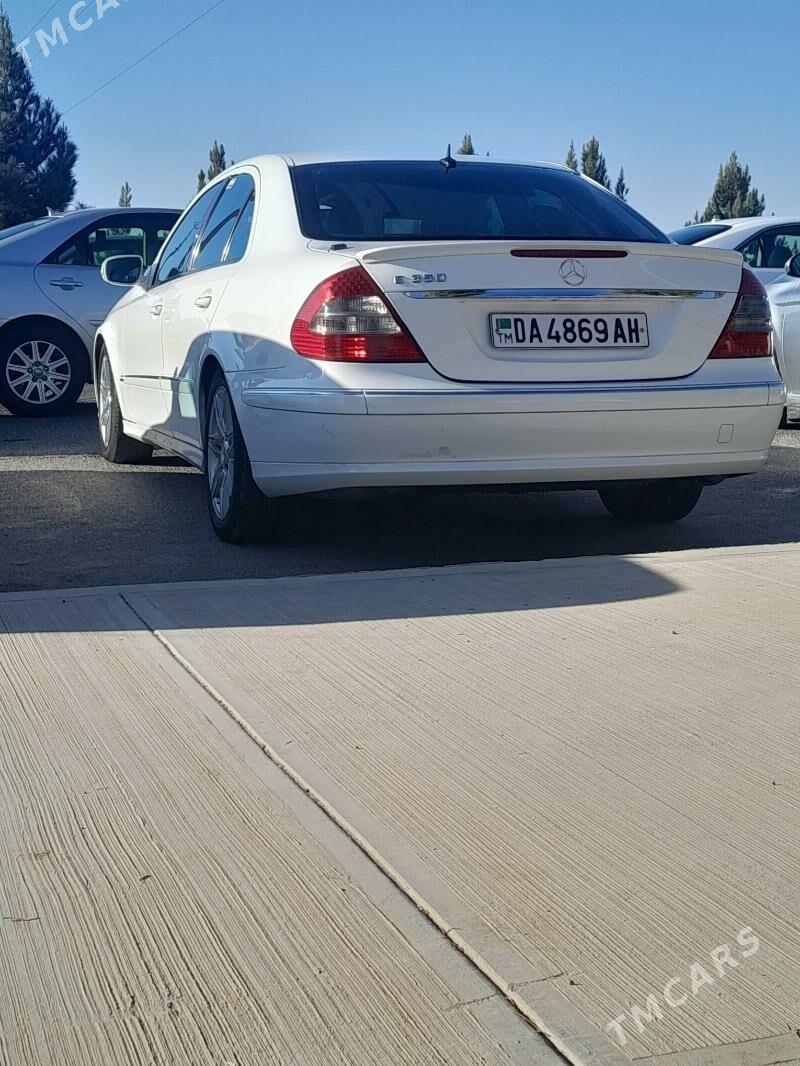 Mercedes-Benz 500E 2006 - 205 000 TMT - Векильбазар - img 8