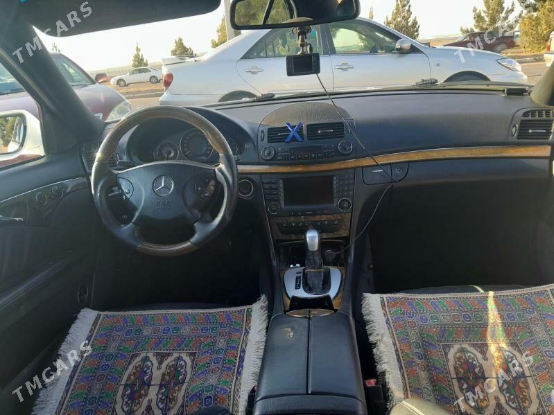 Mercedes-Benz 500E 2006 - 205 000 TMT - Векильбазар - img 4