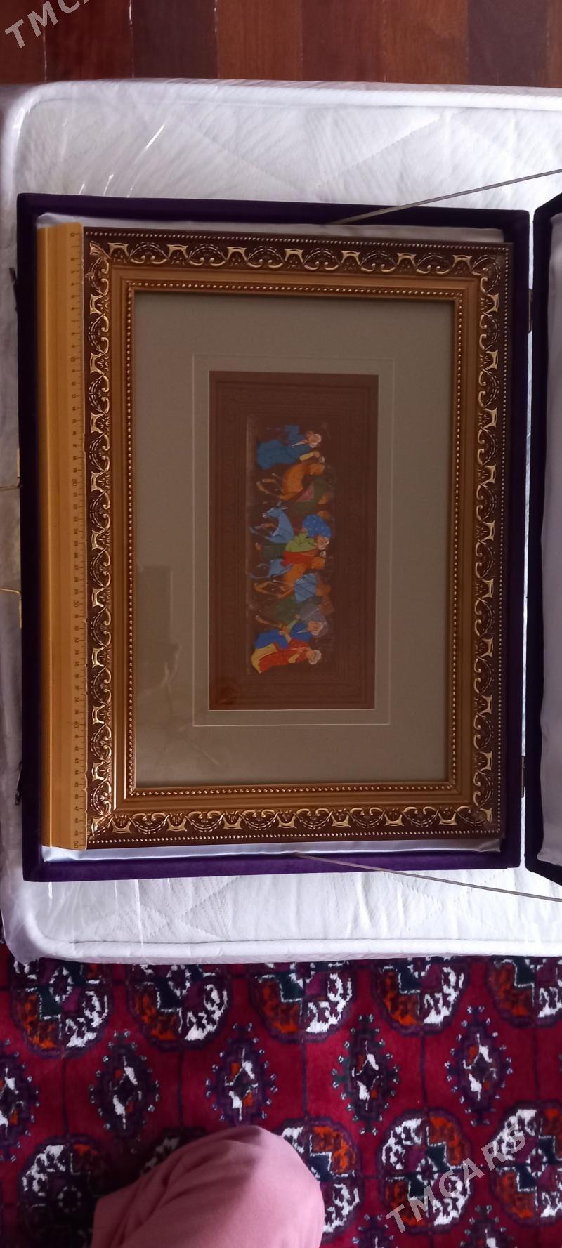 yadygarlik  milli partret suvi - Ашхабад - img 3