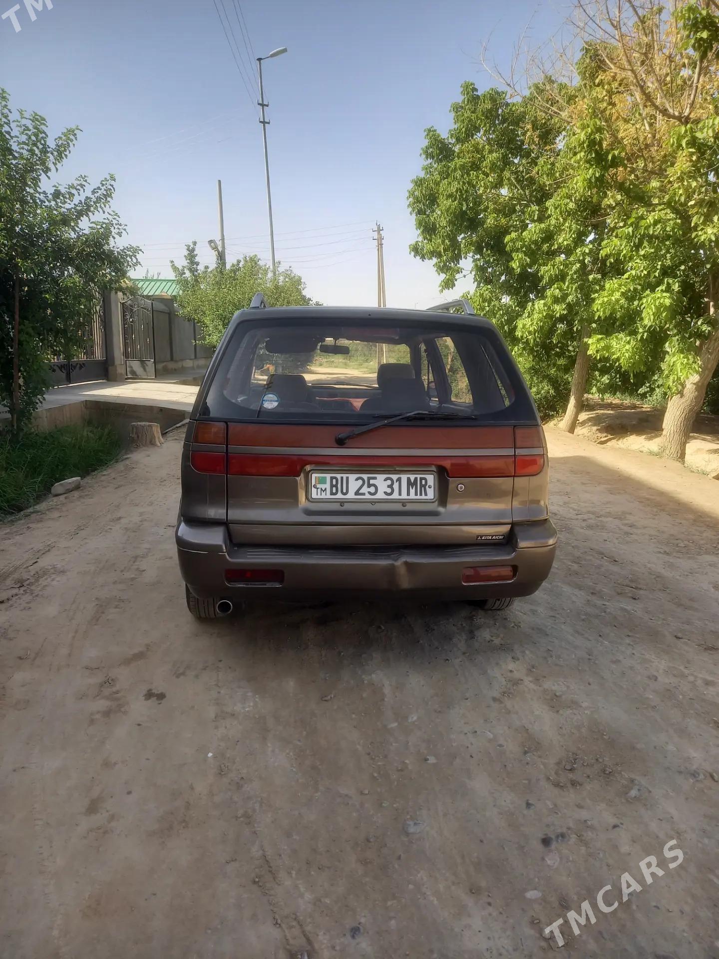 Mitsubishi Chariot 1992 - 30 000 TMT - Wekilbazar - img 2