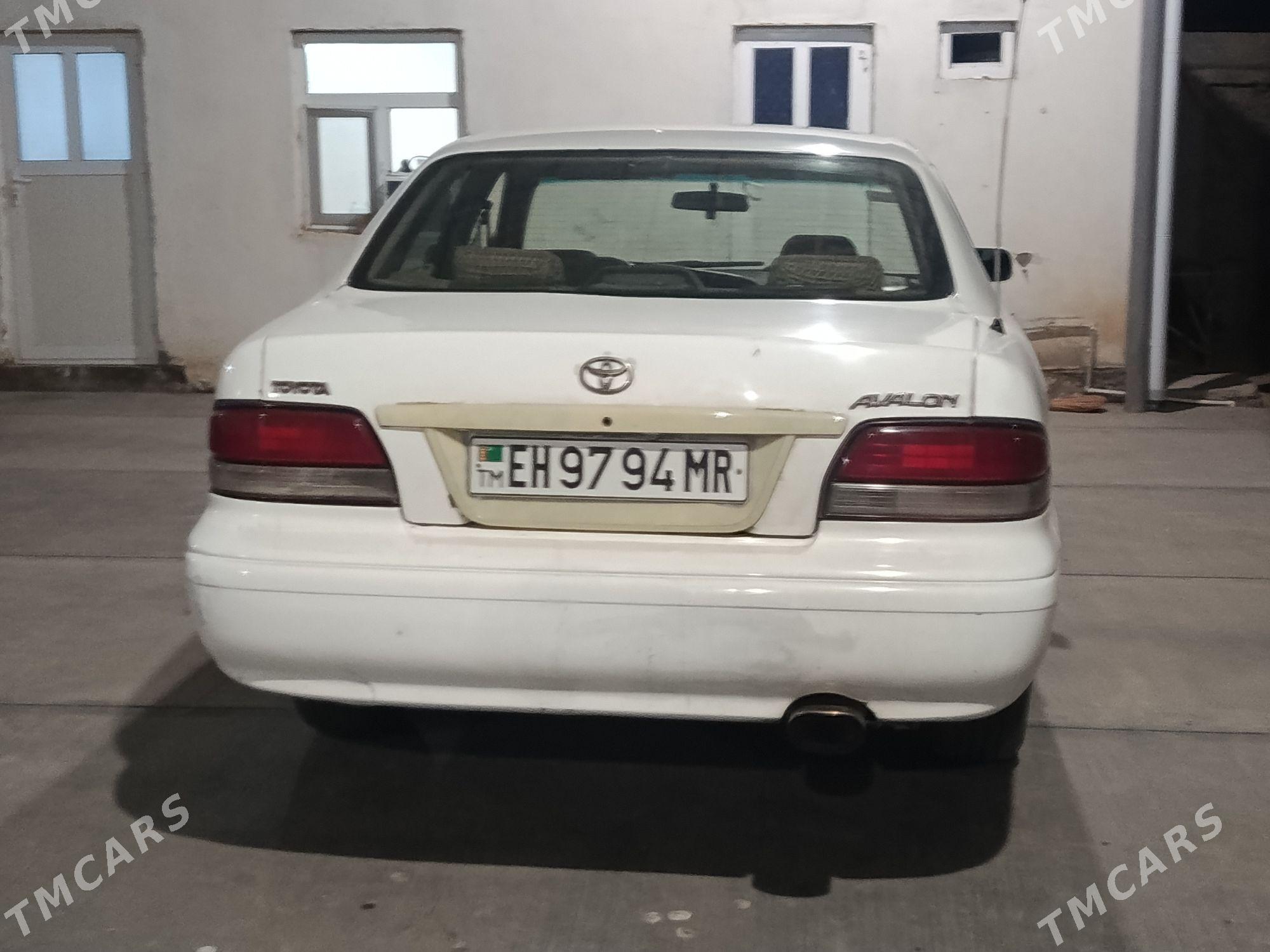 Toyota Avalon 1997 - 76 000 TMT - Туркменгала - img 1