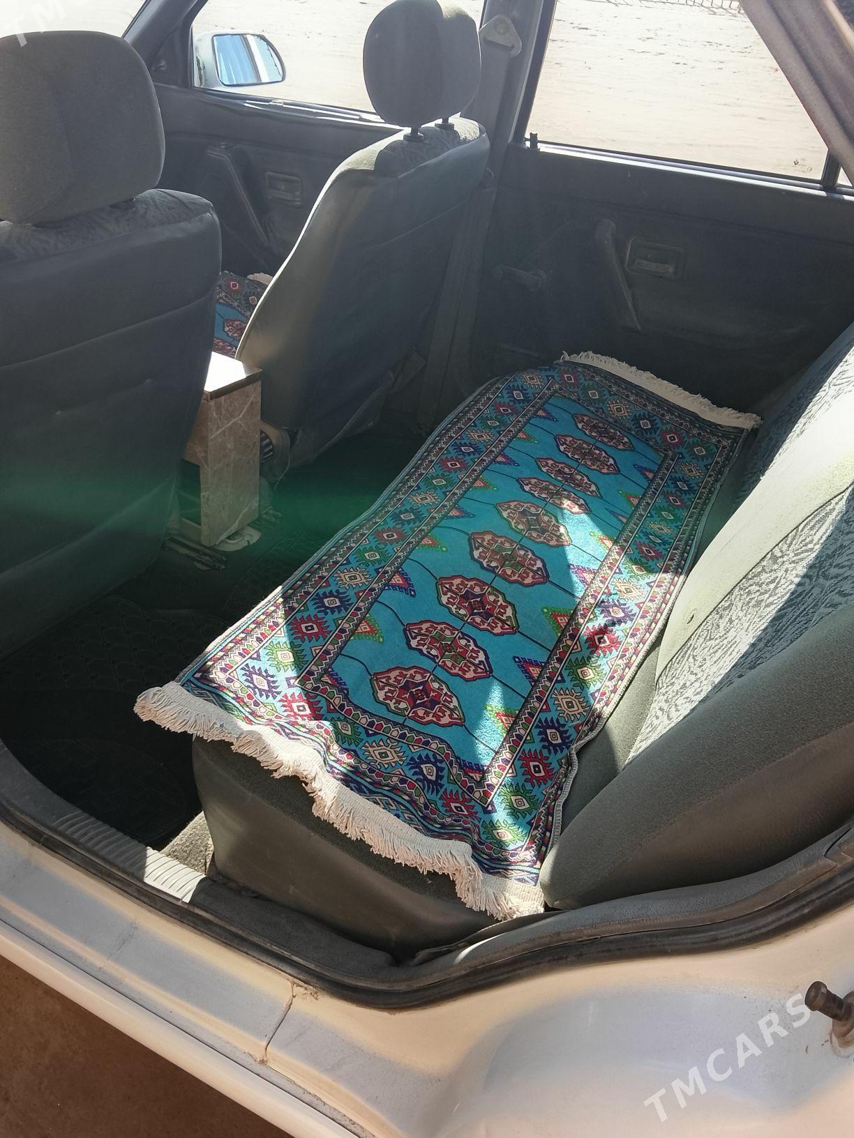 Renault Europa 19 1999 - 20 000 TMT - Türkmenbaşy etr. - img 5