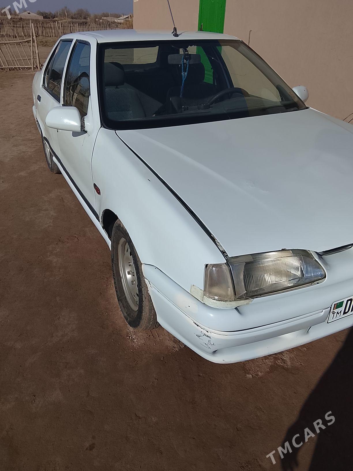 Renault Europa 19 1999 - 20 000 TMT - Türkmenbaşy etr. - img 2