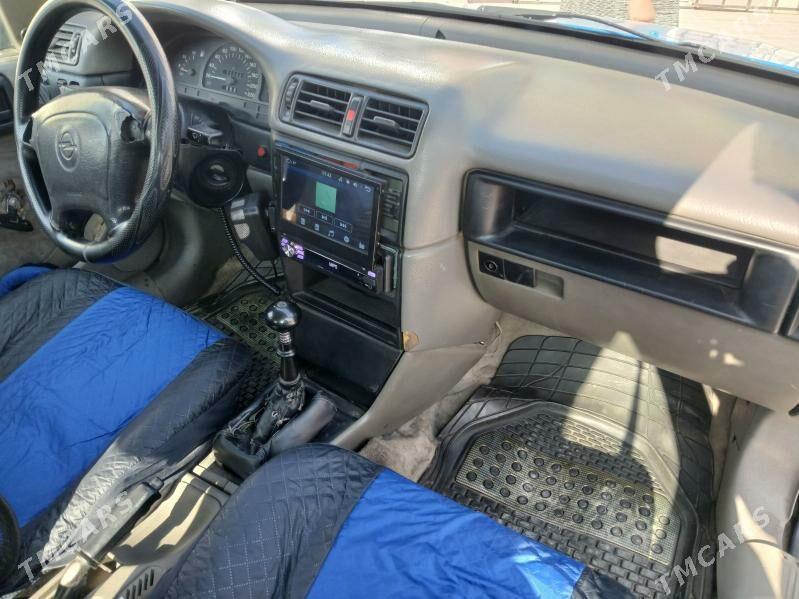 Opel Vectra 1991 - 25 000 TMT - Саят - img 2