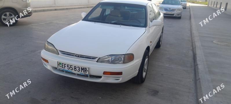 Toyota Camry 1995 - 85 000 TMT - Мары - img 1