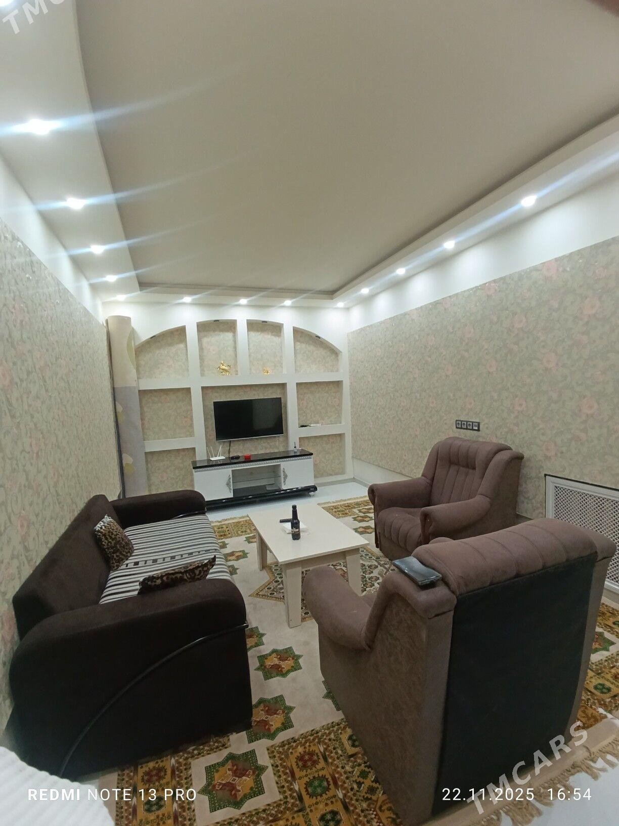 Arenda Gowdan W 1 etaz 3 kom - Ашхабад - img 2