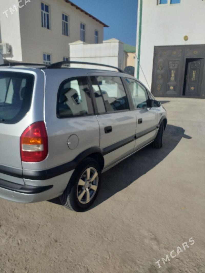 Opel Zafira 2001 - 115 000 TMT - Дашогуз - img 3