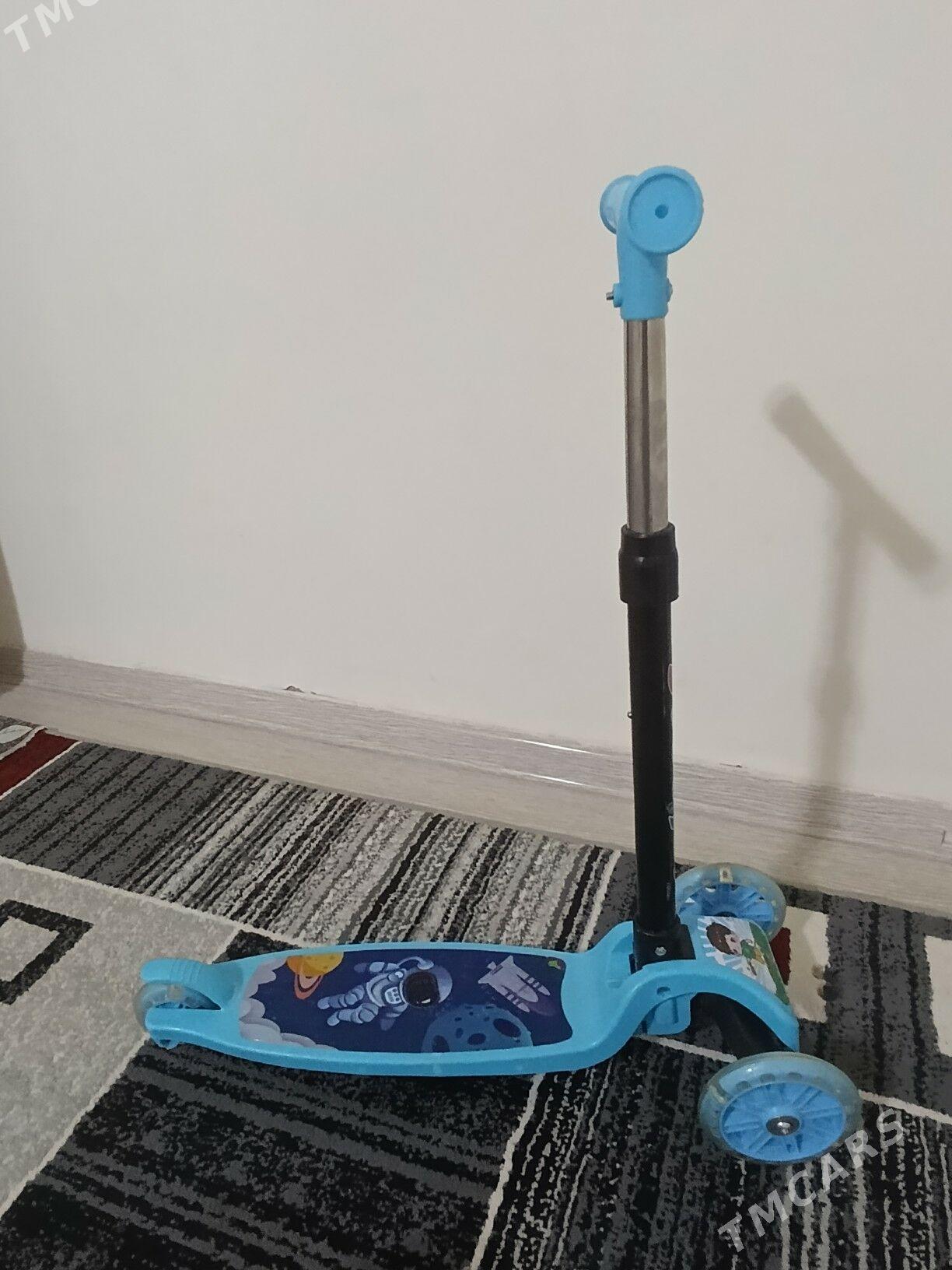 ScoterSCOTERR - Jebel - img 2