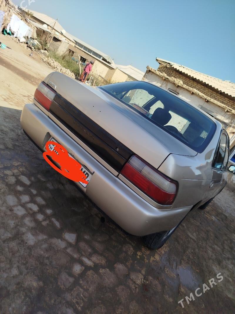 Toyota Corolla 1995 - 60 000 TMT - Мары - img 1