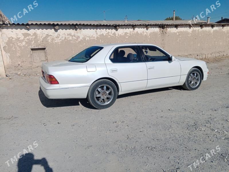 Lexus LS 400 1995 - 65 000 TMT - Bereket - img 2