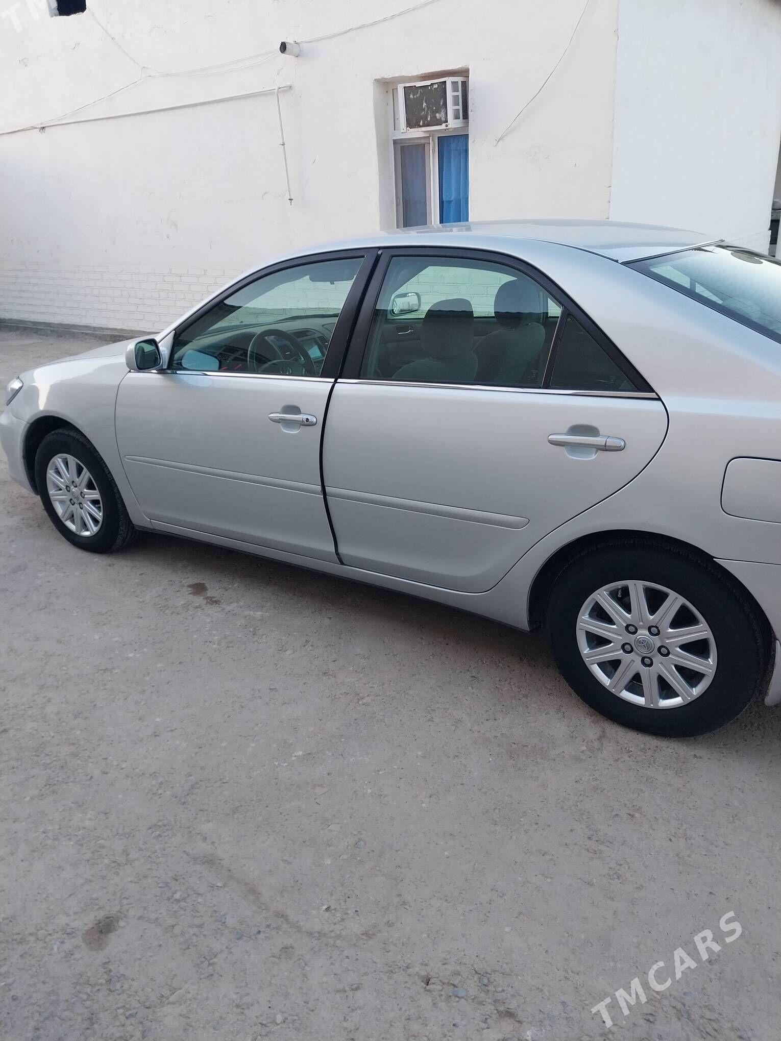 Toyota Camry 2005 - 210 000 TMT - Теджен - img 4