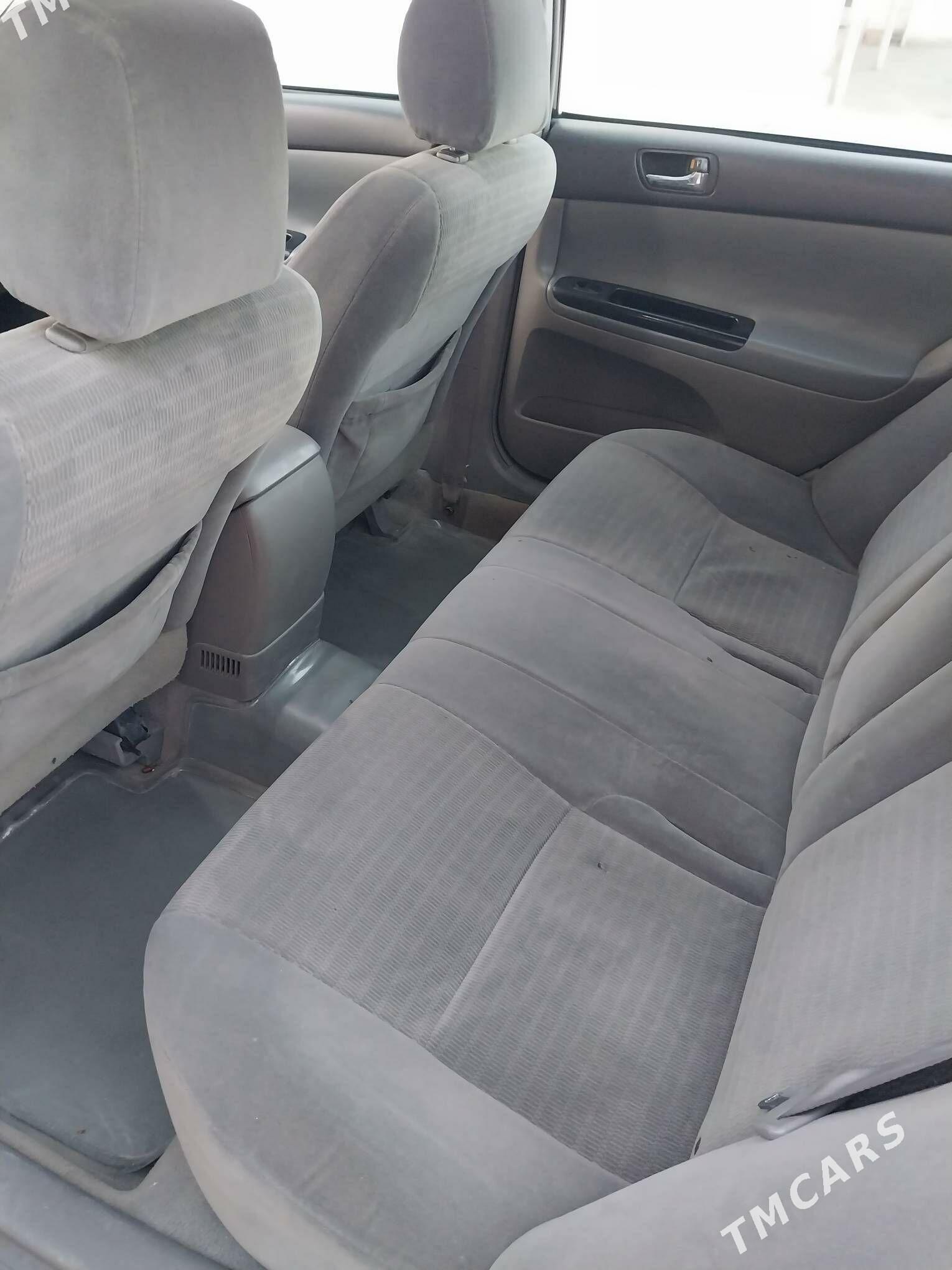 Toyota Camry 2005 - 210 000 TMT - Теджен - img 9