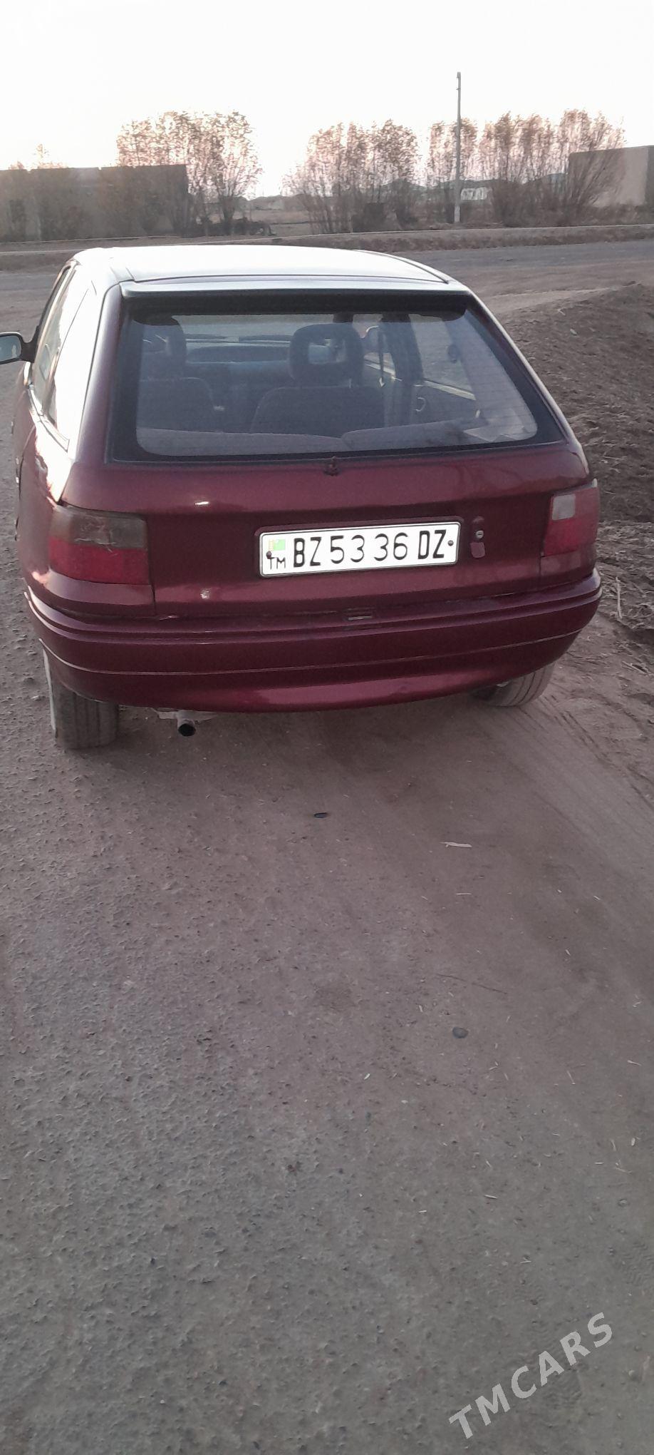 Opel Astra 1992 - 38 000 TMT - Губадаг - img 3
