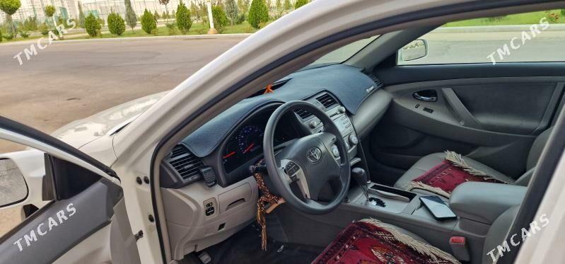 Toyota Camry 2010 - 220 000 TMT - Ak bugdaý etraby - img 5