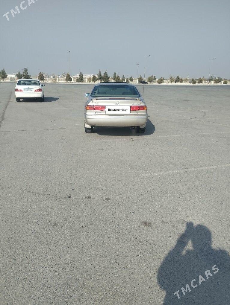 Toyota Camry 2000 - 200 000 TMT - Сакар - img 5