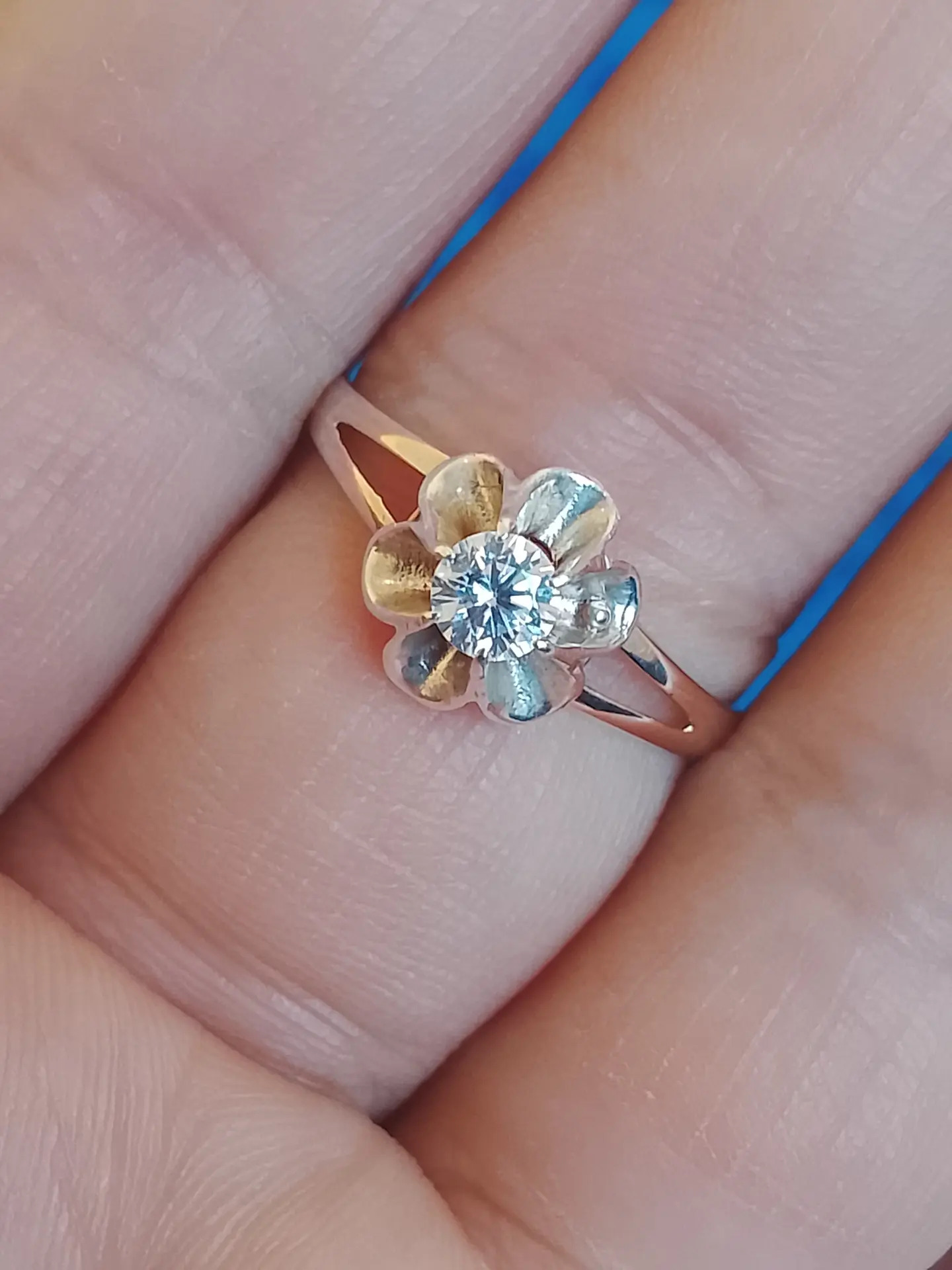 Gyzyl yuzik - Aşgabat - img 1