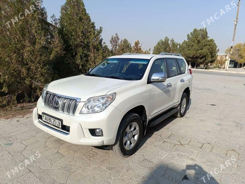 Toyota Land Cruiser Prado 2013 - 550 000 TMT - Койтендаг - img 2