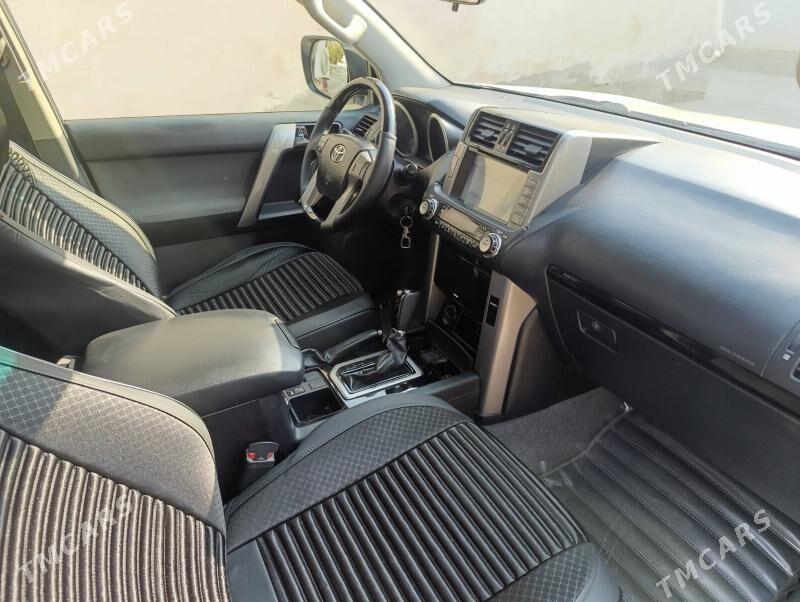 Toyota Land Cruiser Prado 2013 - 550 000 TMT - Койтендаг - img 4