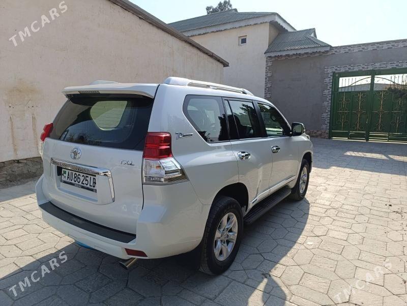 Toyota Land Cruiser Prado 2013 - 550 000 TMT - Койтендаг - img 6