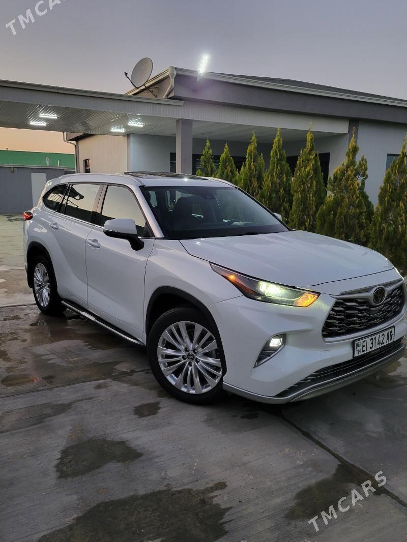 Toyota Highlander 2022 - 620 000 TMT - Aşgabat - img 1