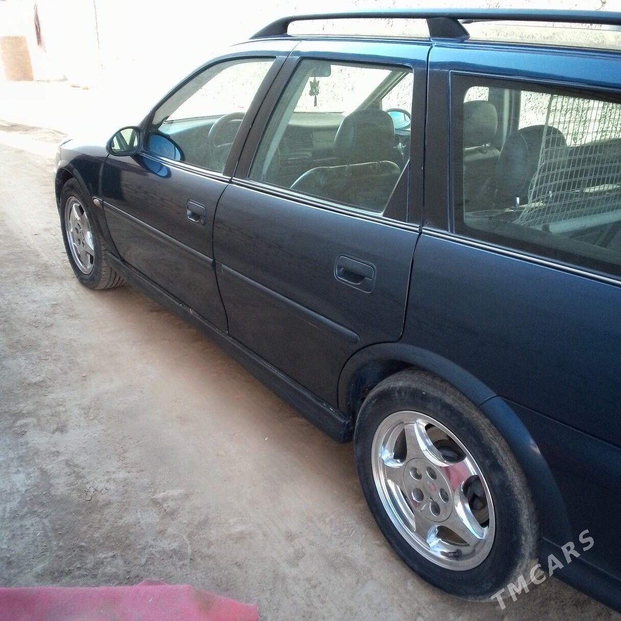 Opel Vectra 2000 - 65 000 TMT - Гурбансолтан Едже - img 5