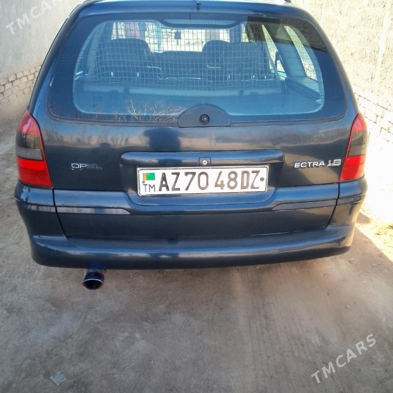 Opel Vectra 2000 - 65 000 TMT - Гурбансолтан Едже - img 4