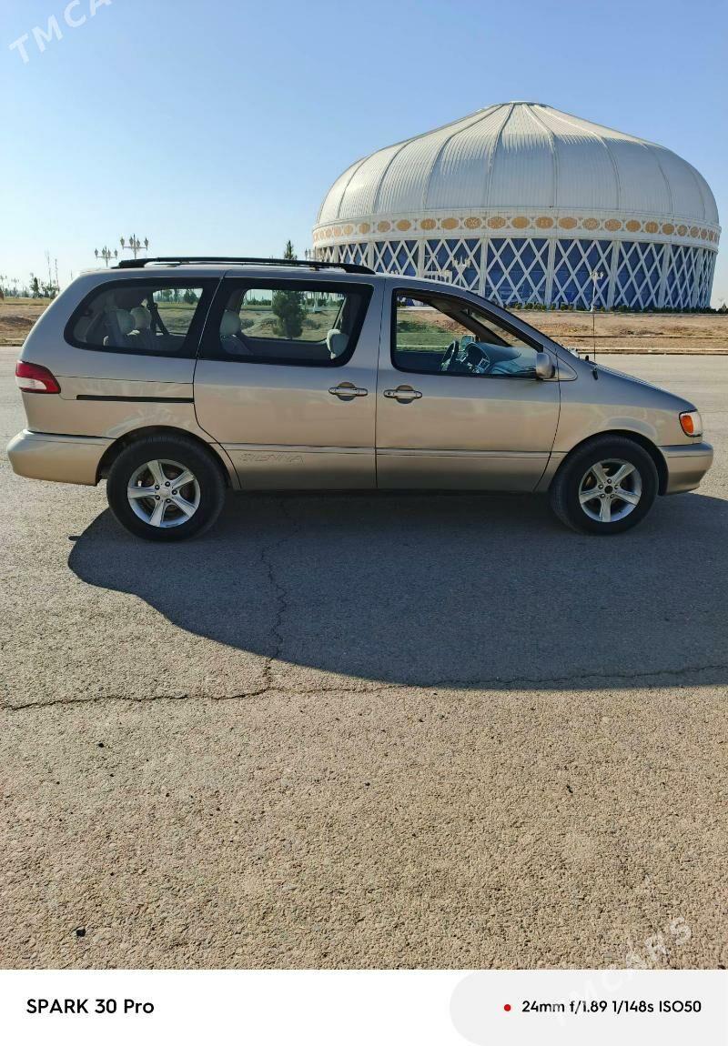 Toyota Sienna 2002 - 155 000 TMT - Мары - img 3