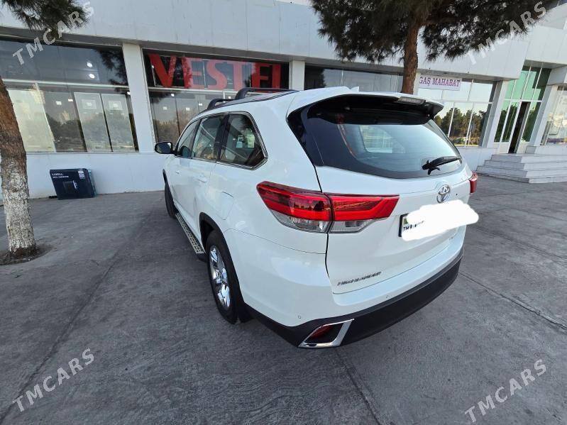 Toyota Highlander 2019 - 500 000 TMT - Мары - img 4