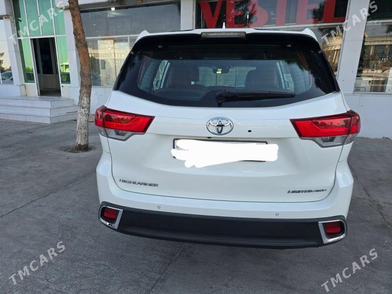 Toyota Highlander 2019 - 500 000 TMT - Мары - img 5
