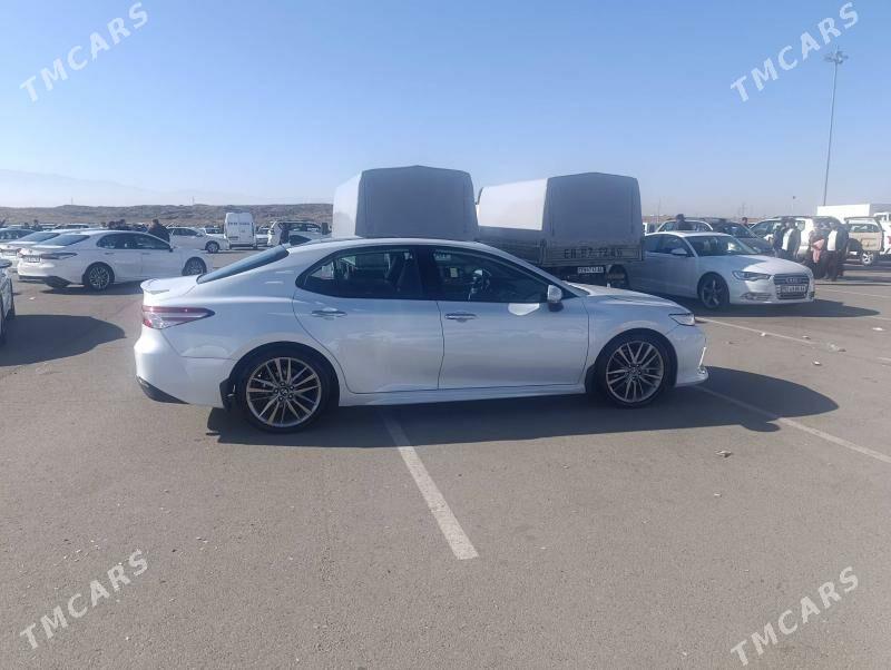 Toyota Camry 2020 - 335 000 TMT - Гёкдепе - img 2