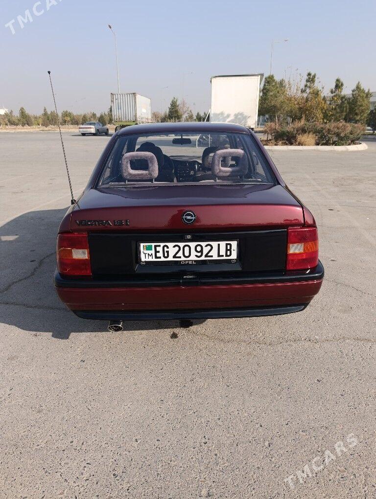 Opel Vectra 1992 - 48 000 TMT - Sakar - img 10