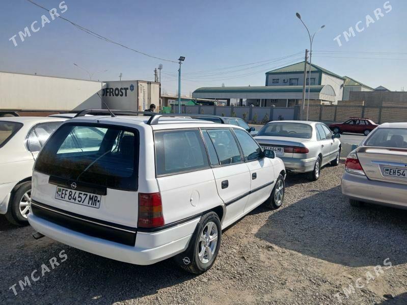 Opel Astra 1993 - 55 000 TMT - Мары - img 4