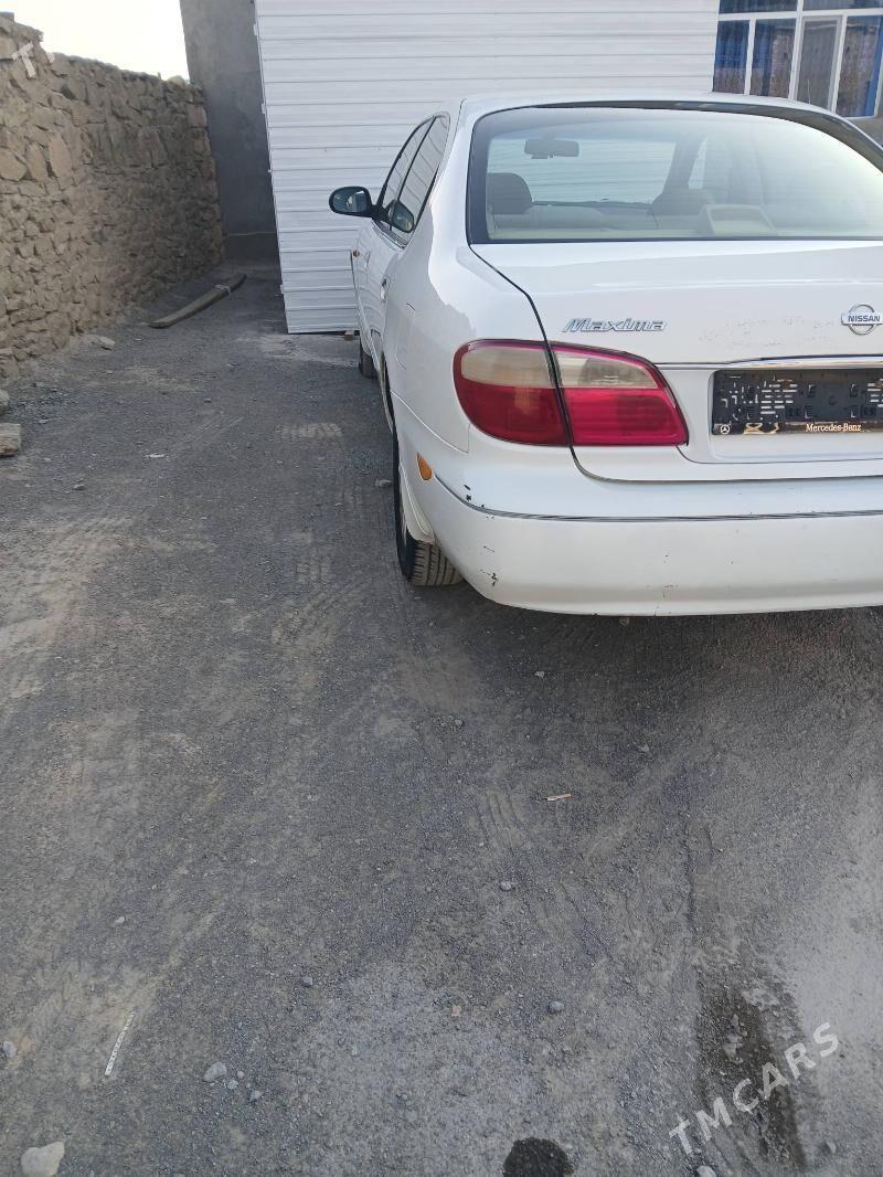 Nissan Maxima 2001 - 68 000 TMT - Magdanly - img 2